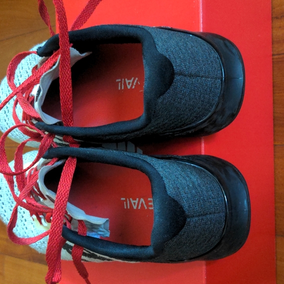 New balance men's size 8 2E minimus prevail - Picture 5 of 10